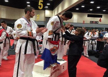 Joven de CDE es tetracampeón mundial