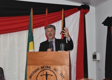 Senador Giuzzio sugiere que CDE sea turística