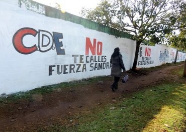 Crece desesperación y ahora pintan murales