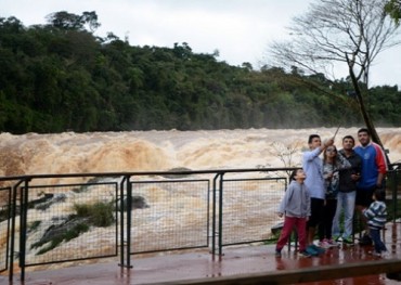 Plantean anular concesión de Saltos del Monday